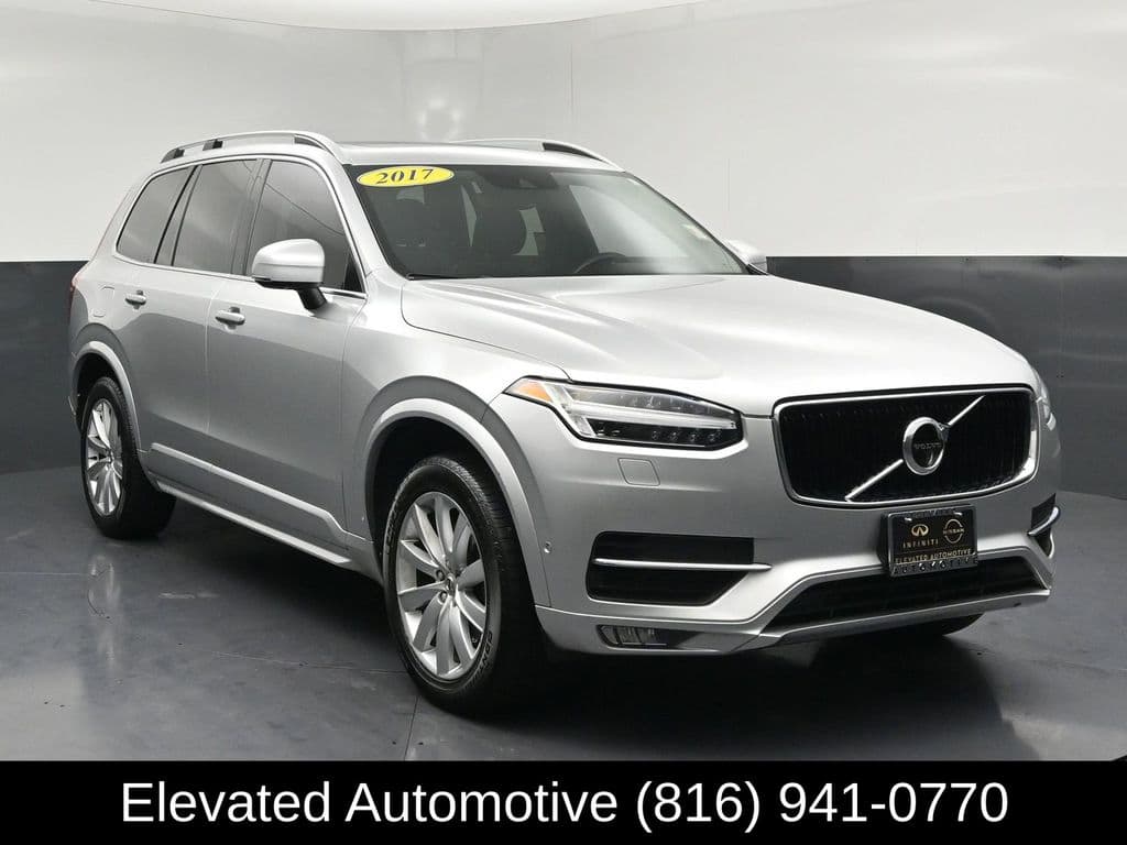 2017 Volvo XC90 Momentum — photo 1 of 41