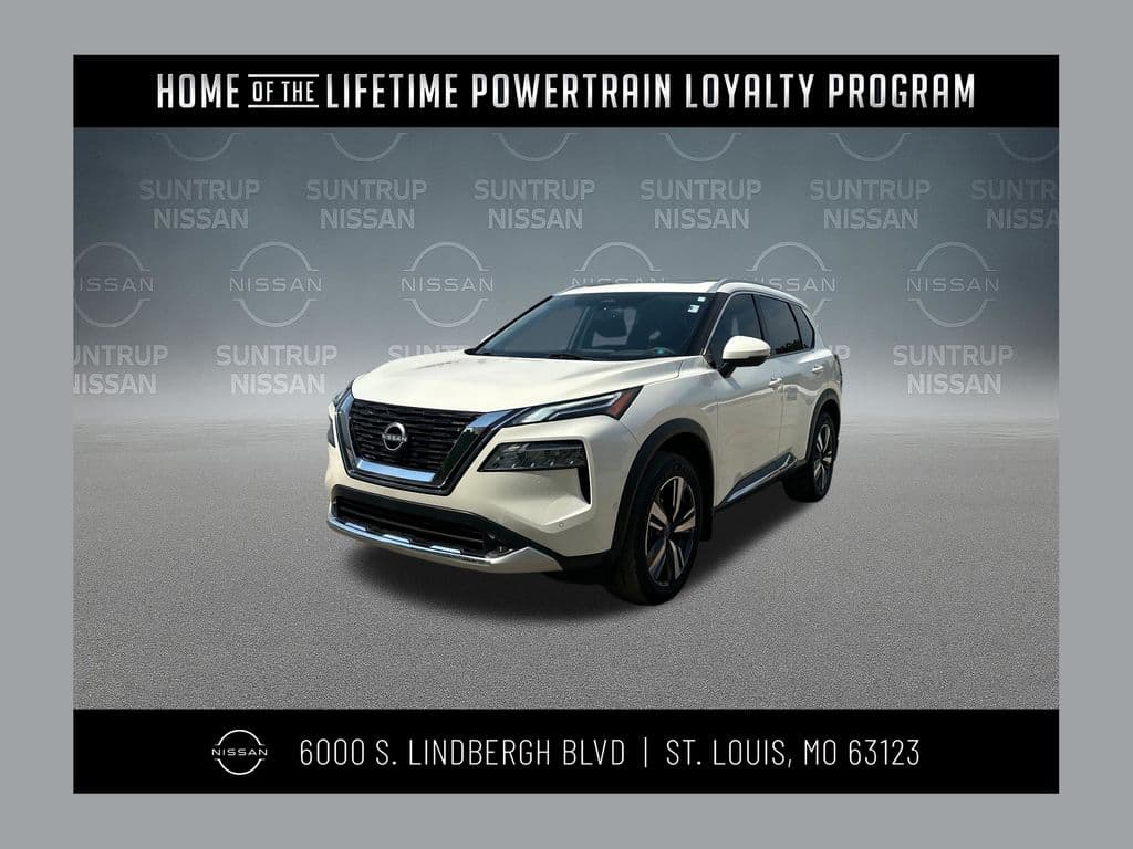 2023 Nissan Rogue Platinum — photo 1 of 23