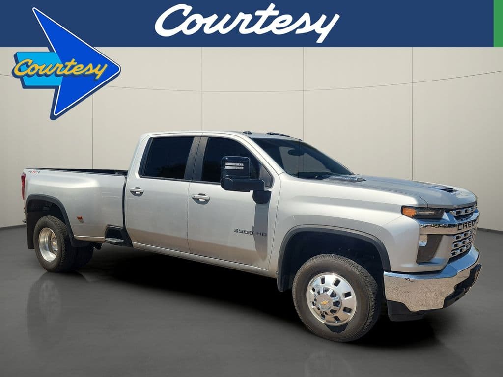 2022 Chevrolet Silverado 3500HD LT — photo 1 of 13