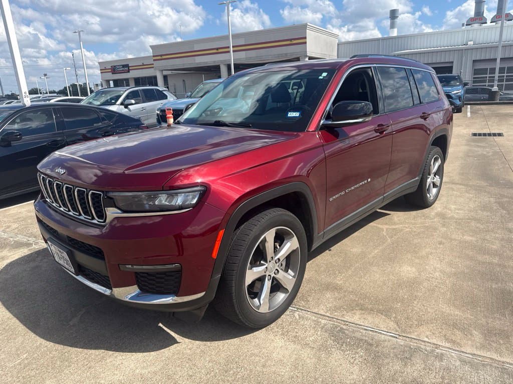 2021 Jeep Grand Cherokee L Limited — photo 1 of 8