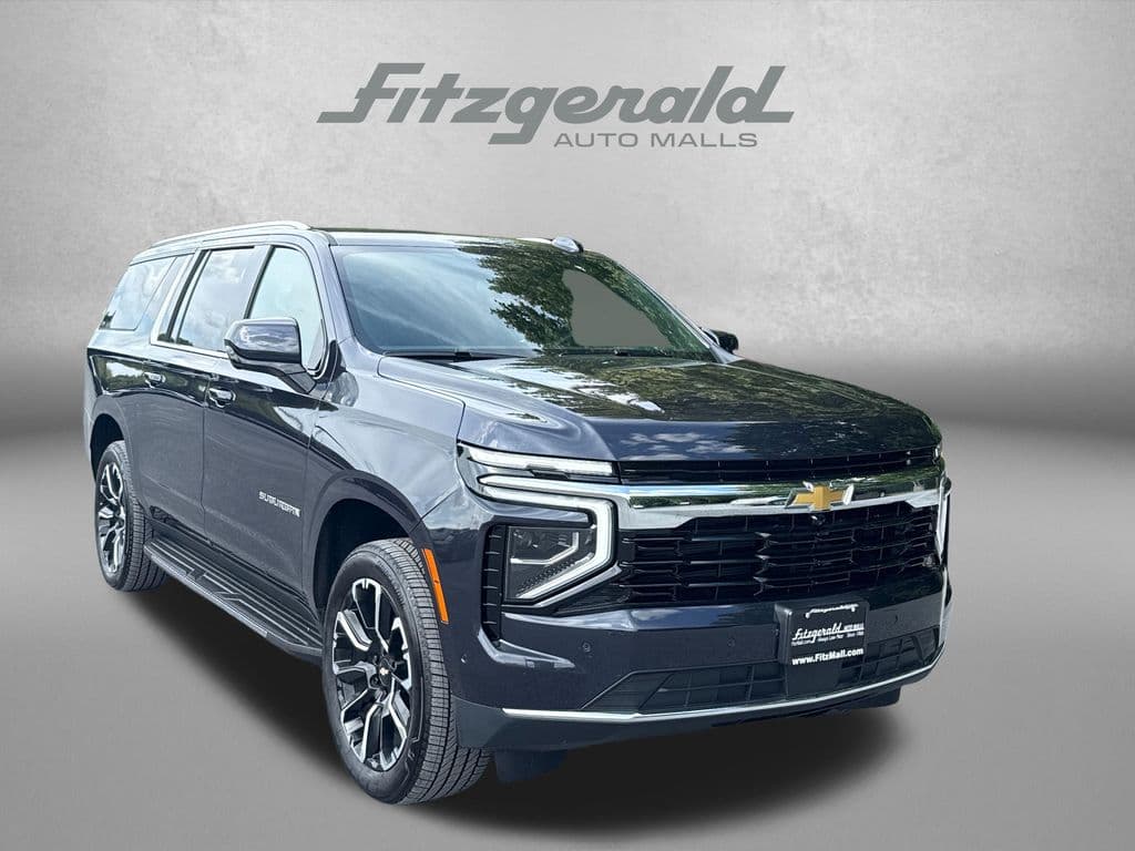 2026 Chevrolet Suburban LS — photo 1 of 31
