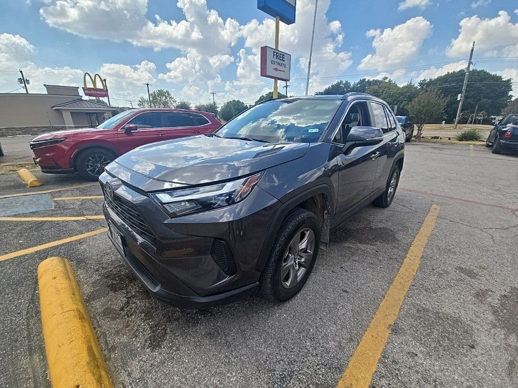2024 Toyota RAV4 XLE — photo 1 of 22