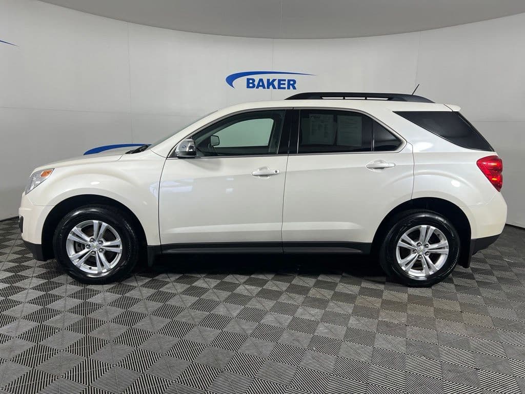 2015 Chevrolet Equinox LT — photo 1 of 31