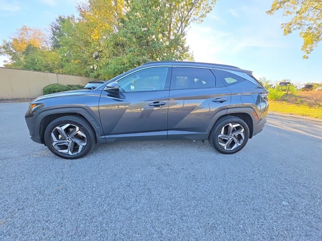 2023 Hyundai Tucson Limited — photo 1 of 4