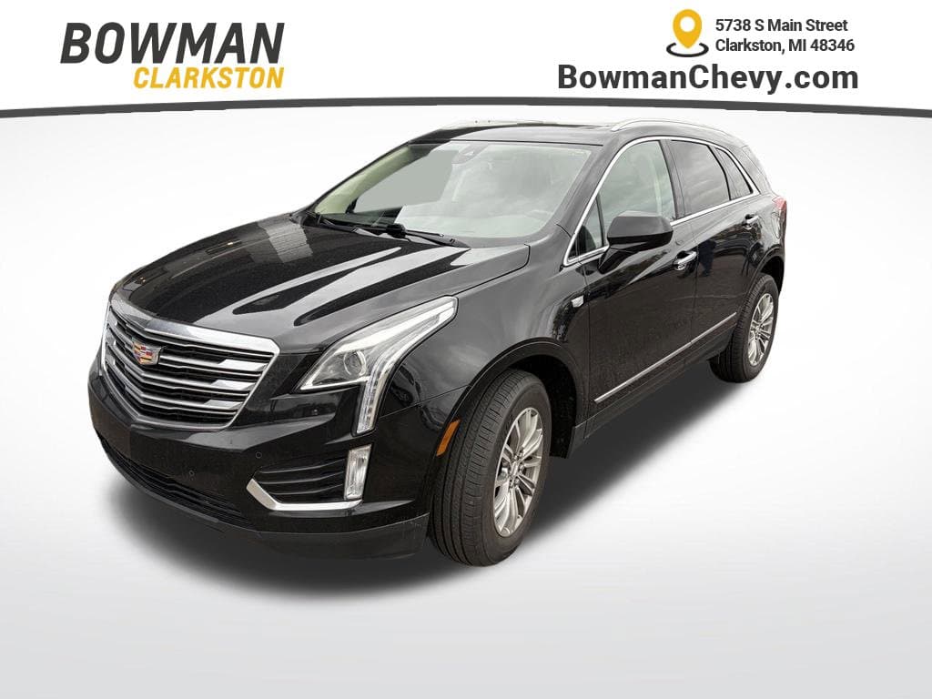 2017 Cadillac XT5 Luxury AWD — photo 1 of 12