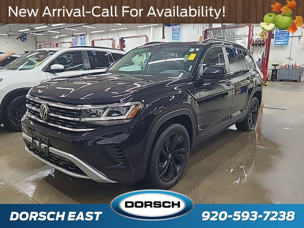 2023 Volkswagen Atlas 3.6L V6 SE w/Technology — photo 1 of 7