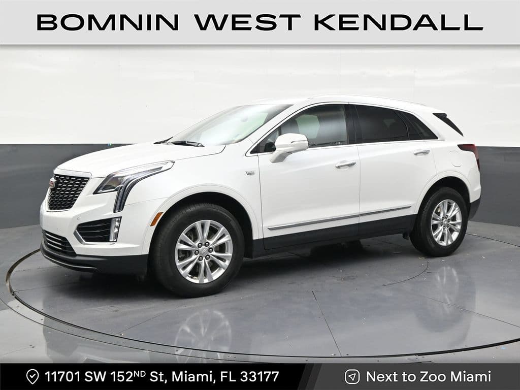 2024 Cadillac XT5 FWD Luxury — photo 1 of 33