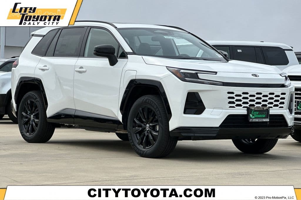 2026 Toyota RAV4 Plug-In Hybrid SE — photo 1 of 34