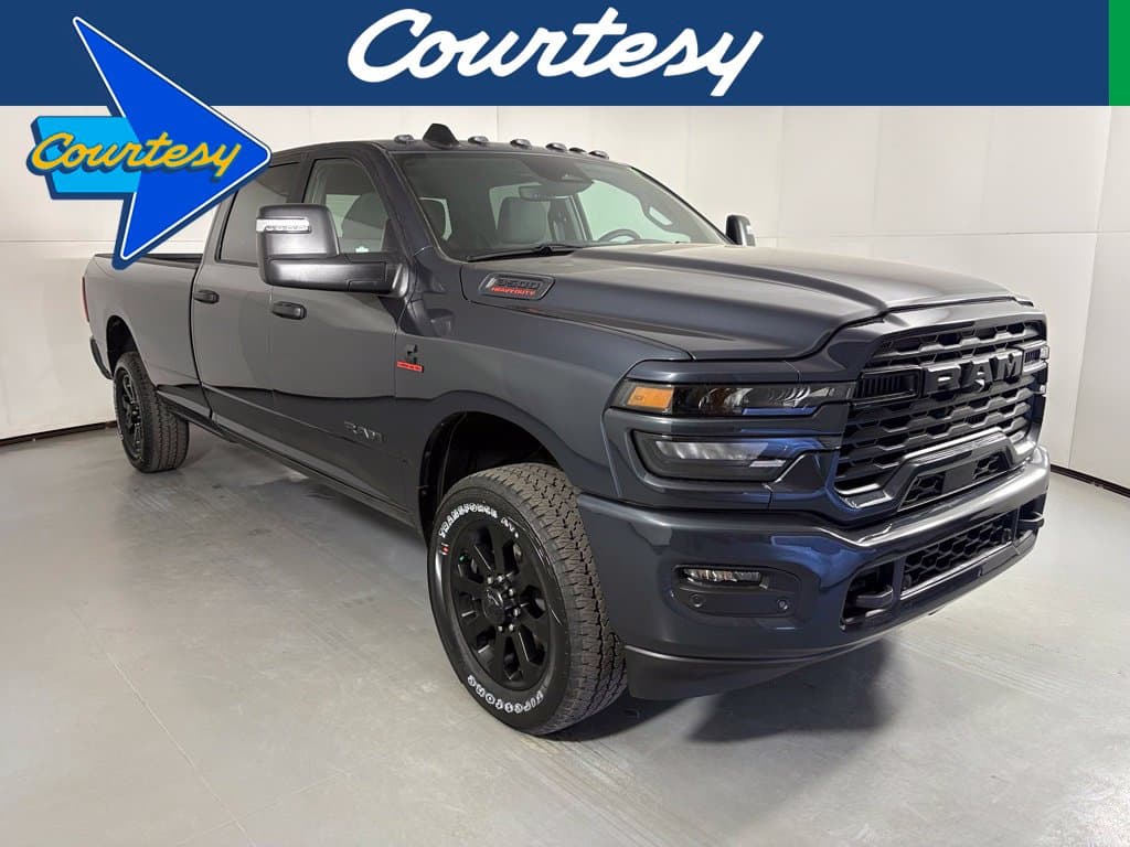 2027 RAM 3500 Big Horn — photo 1 of 44