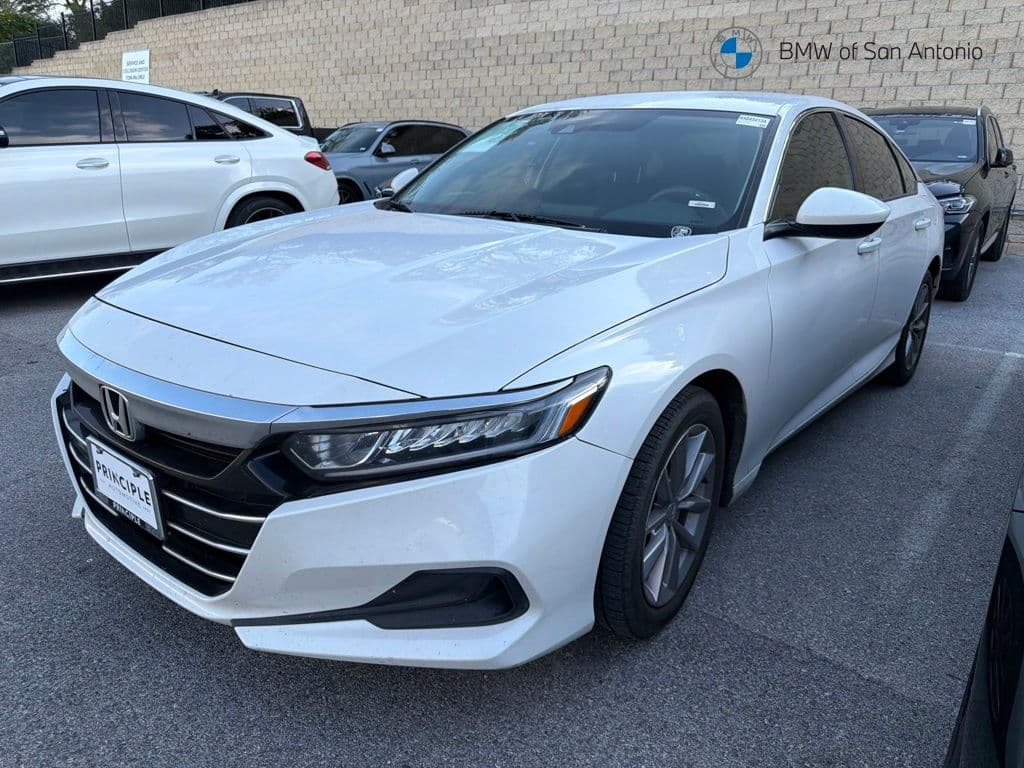 2022 Honda Accord Sedan LX — photo 1 of 5