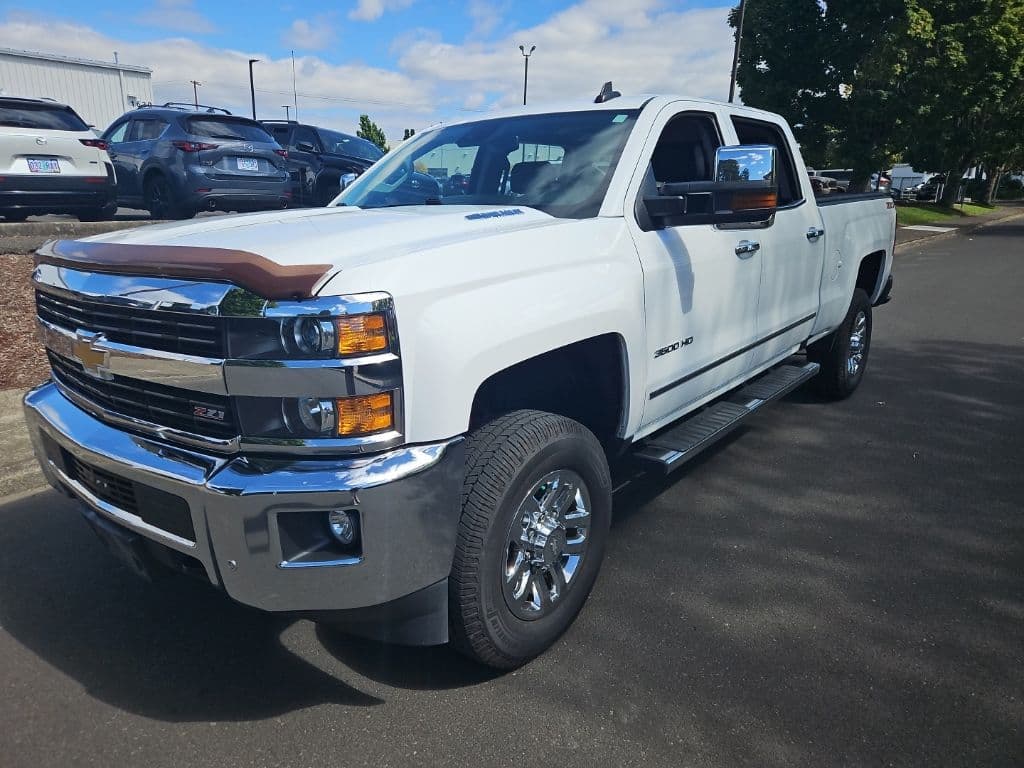 2016 Chevrolet Silverado 3500HD LTZ — photo 1 of 12