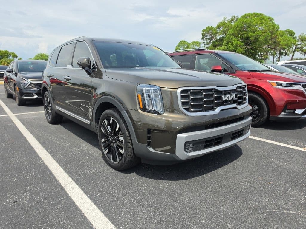 2024 Kia Telluride SX — photo 1 of 18