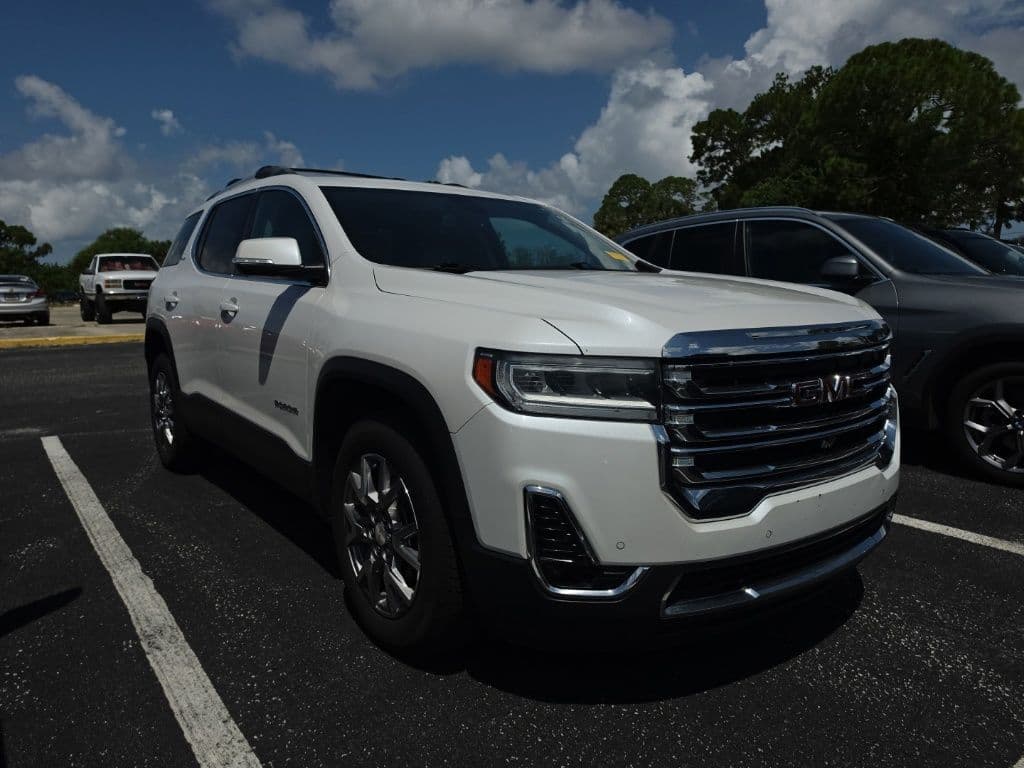 2021 GMC Acadia SLT — photo 1 of 18