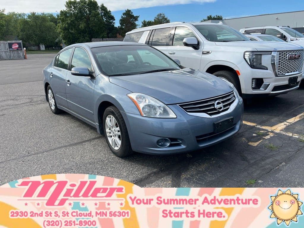 2012 Nissan Altima 2.5 SL — photo 1 of 6