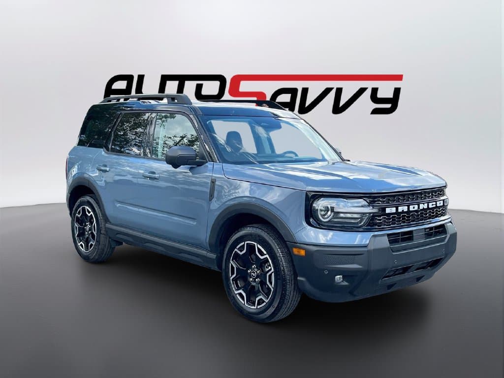 2025 Ford Bronco Sport Outer Banks — photo 1 of 33