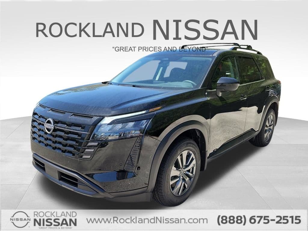 2026 Nissan Pathfinder SV — photo 1 of 38