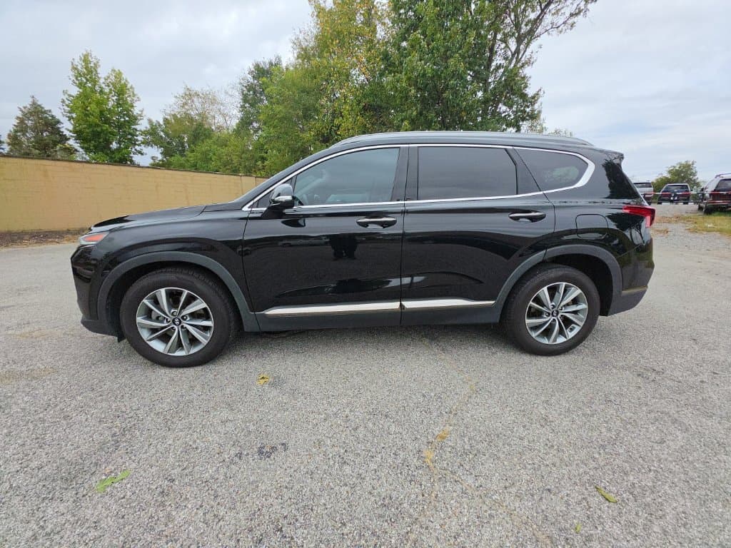 2019 Hyundai Santa Fe Limited — photo 1 of 3
