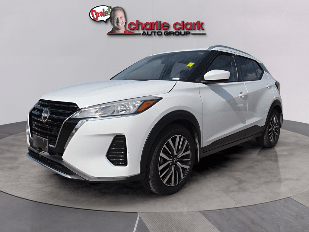 2024 Nissan Kicks SV — photo 1 of 31