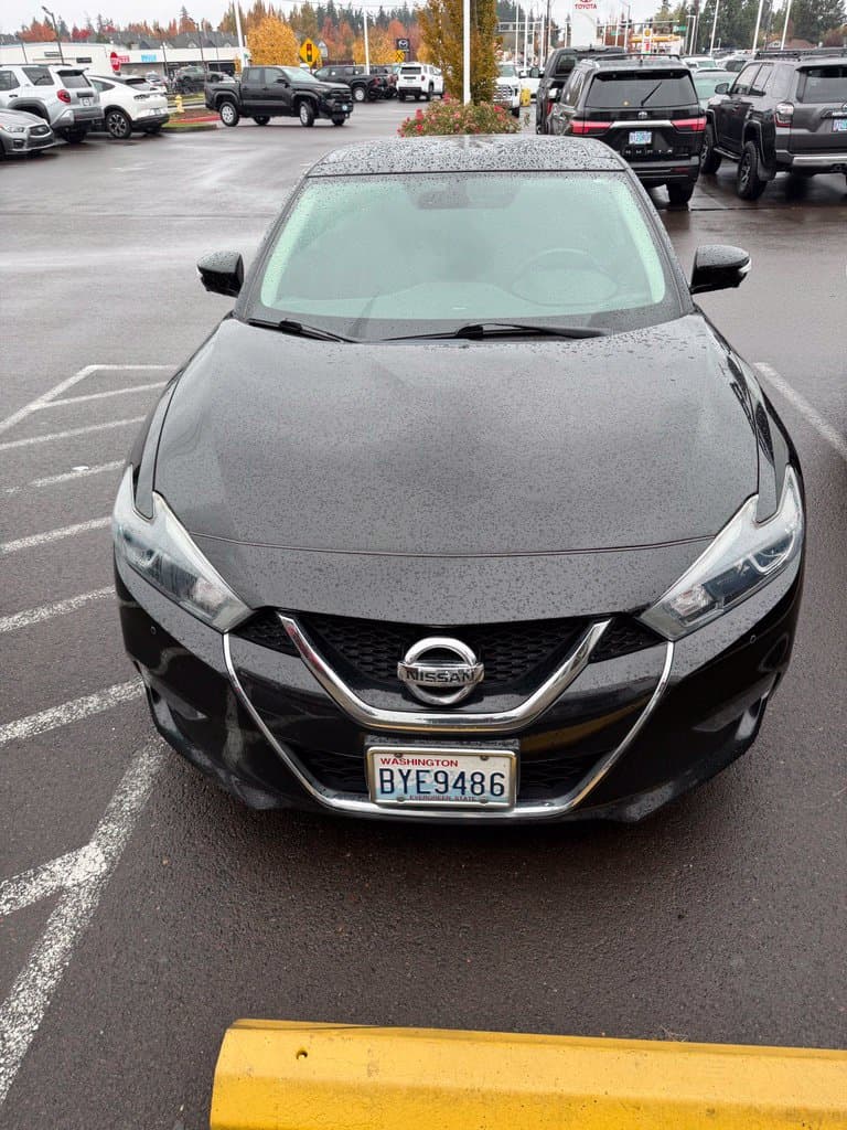 2018 Nissan Maxima Platinum — photo 1 of 9