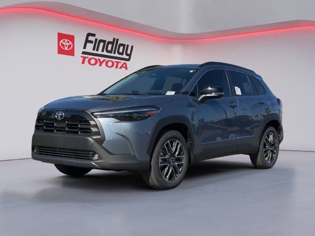 2026 Toyota Corolla Cross XLE — photo 1 of 10