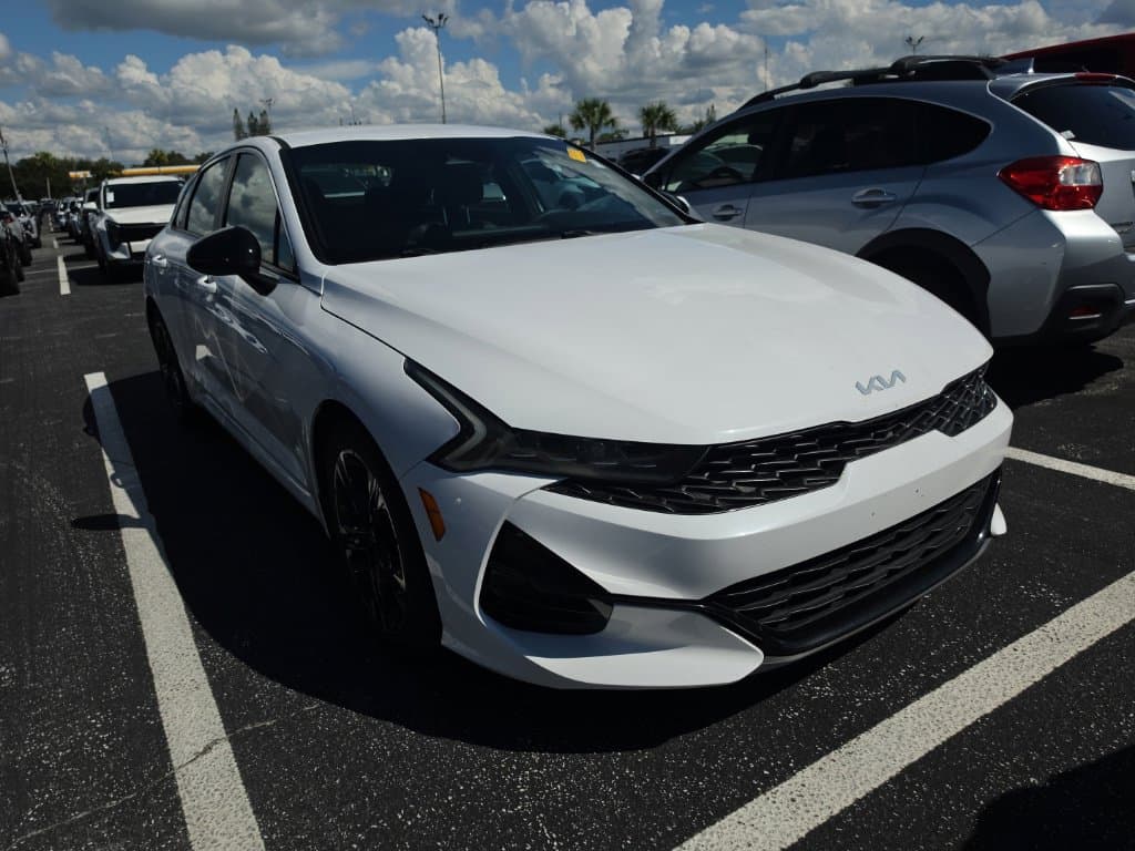 2022 Kia K5 GT-Line — photo 1 of 18