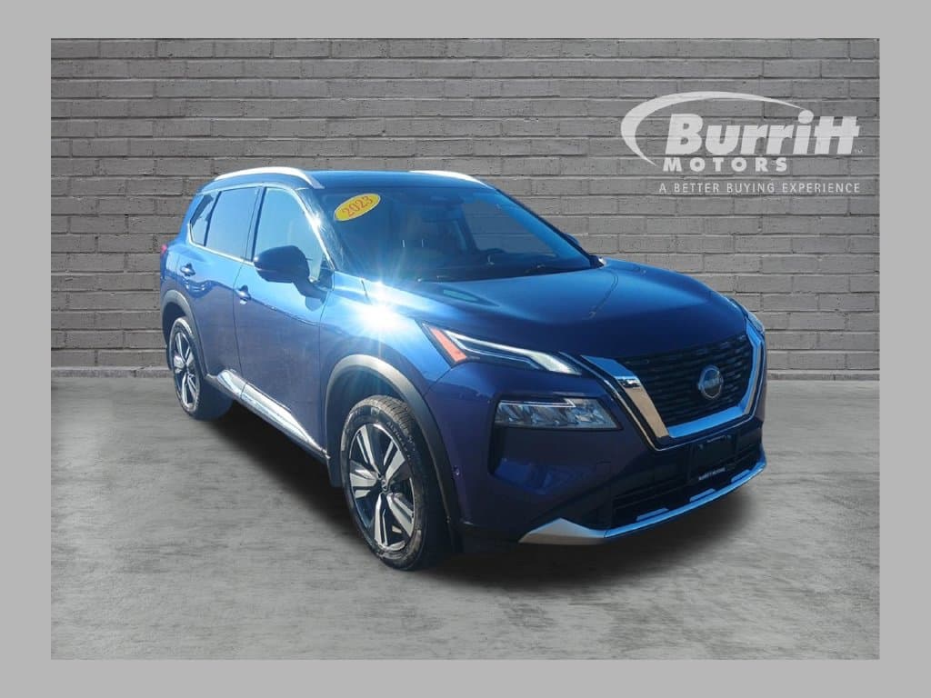 2023 Nissan Rogue Platinum — photo 1 of 27
