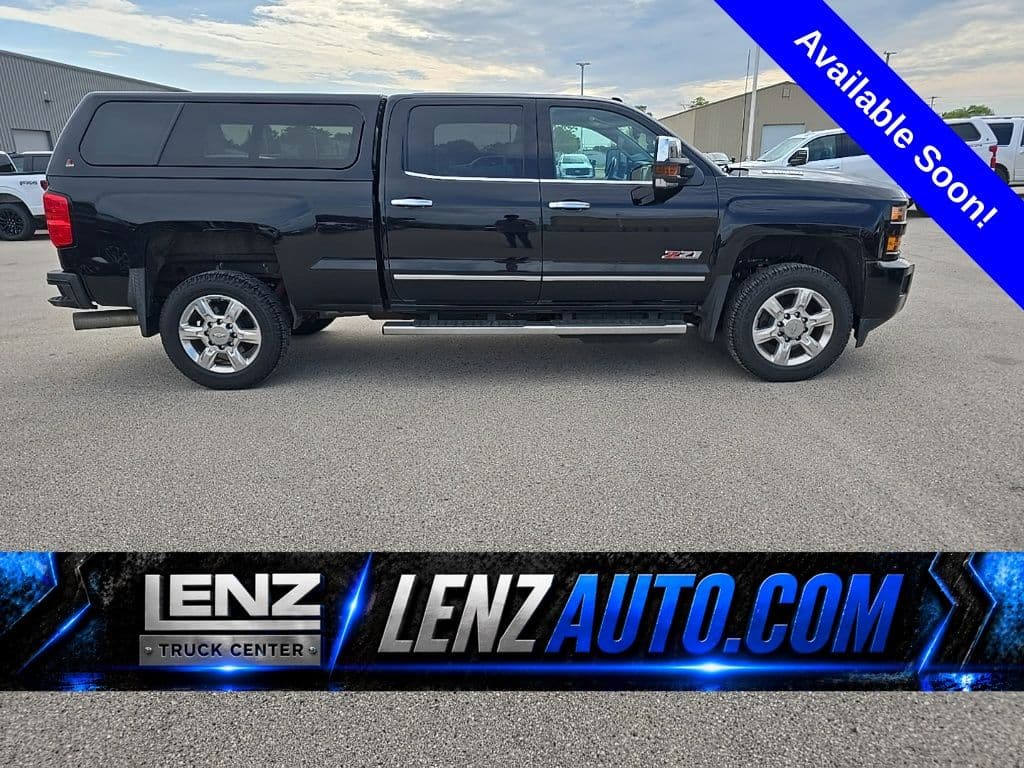 2019 Chevrolet Silverado 2500HD LTZ — photo 1 of 29