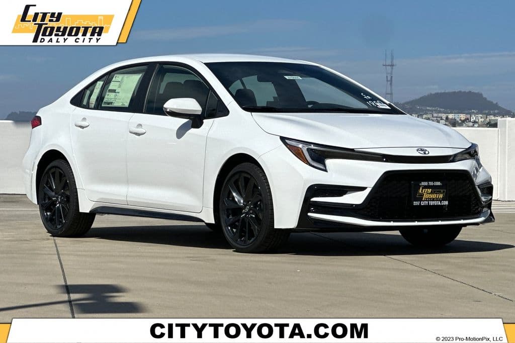2027 Toyota Corolla SE — photo 1 of 34