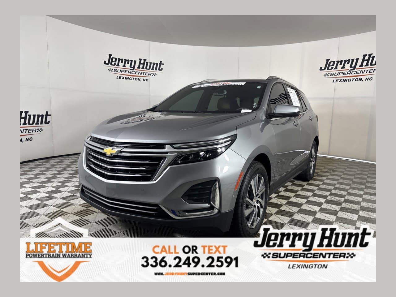 2023 Chevrolet Equinox Premier — photo 1 of 38