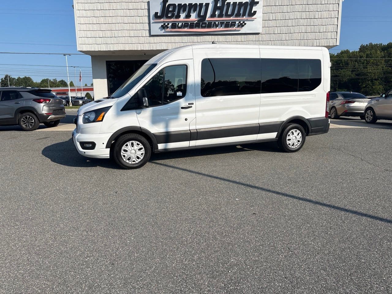 2025 Ford Transit-350 XLT — photo 1 of 10