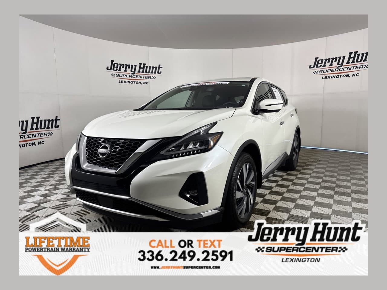 2024 Nissan Murano SL — photo 1 of 40