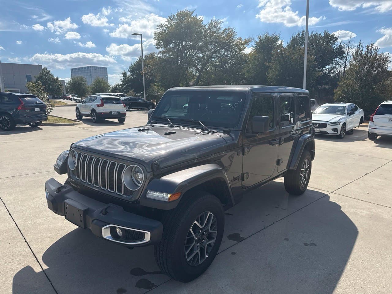 2026 Jeep Wrangler Sahara — photo 1 of 6
