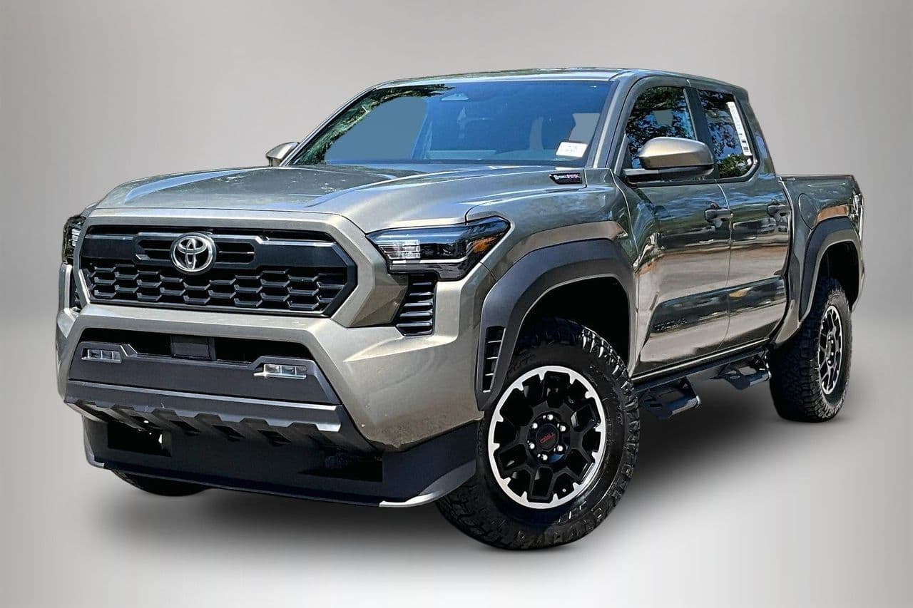 2025 Toyota Tacoma Hybrid TRD Off Road — photo 1 of 36