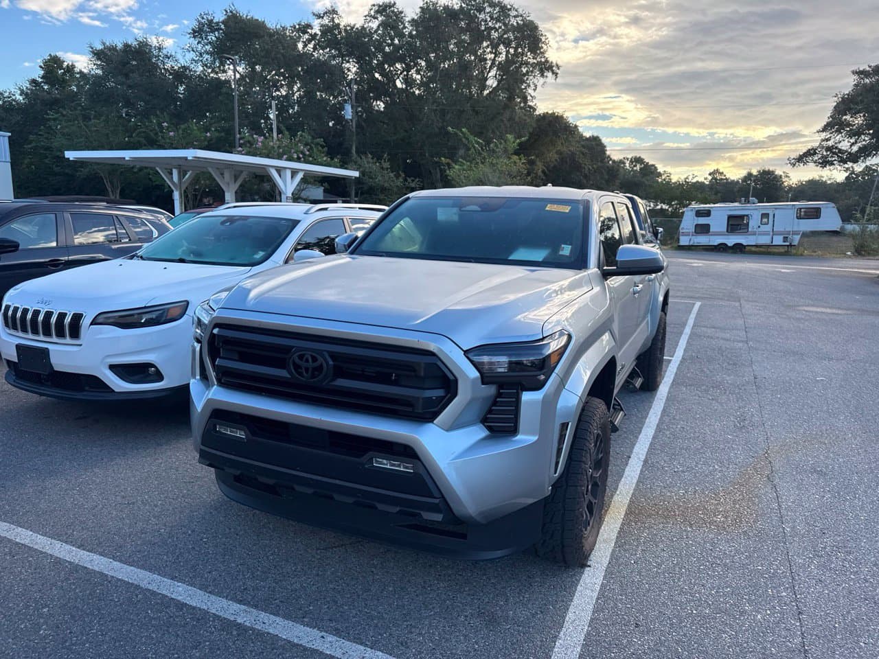 2025 Toyota Tacoma 4WD SR5 — photo 1 of 7