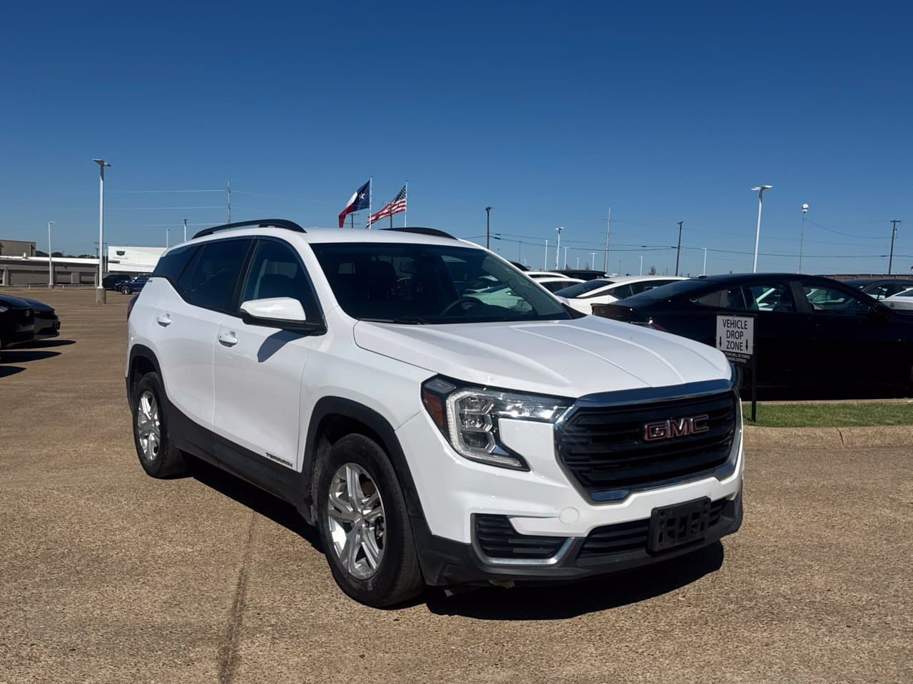 2022 GMC Terrain SLE — photo 1 of 48