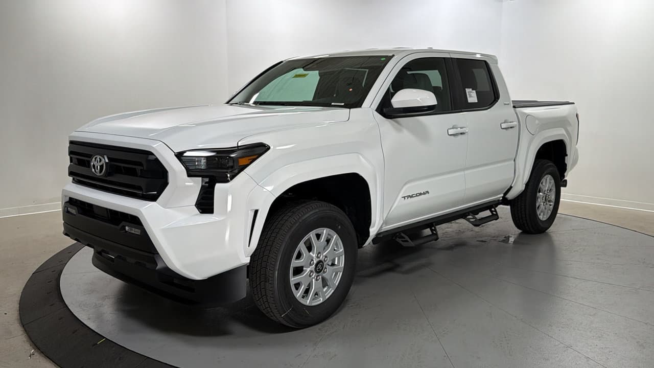 2026 Toyota Tacoma 4WD SR5 — photo 1 of 25