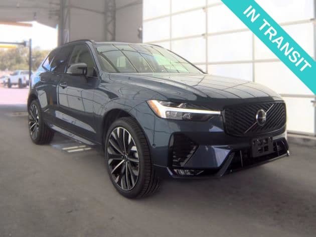 2026 Volvo XC60 B5 Ultra — photo 1 of 3