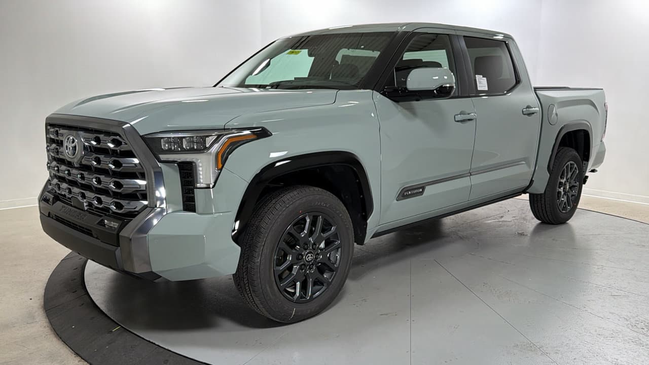 2026 Toyota Tundra 4WD Platinum — photo 1 of 25