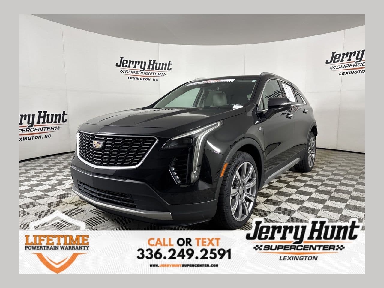 2023 Cadillac XT4 Premium Luxury — photo 1 of 34