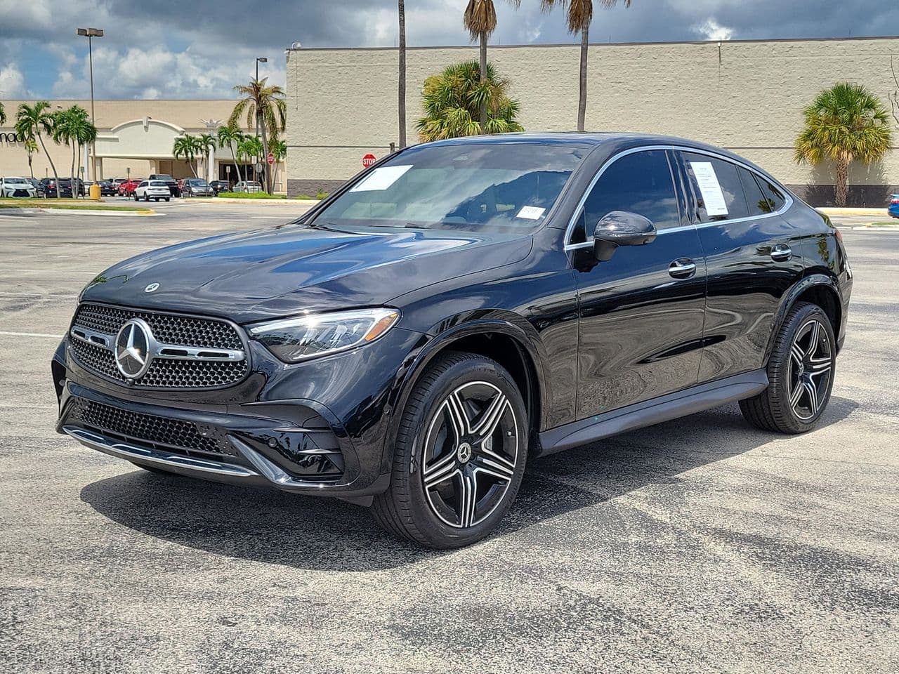 2026 Mercedes-Benz GLC GLC 300 — photo 1 of 33