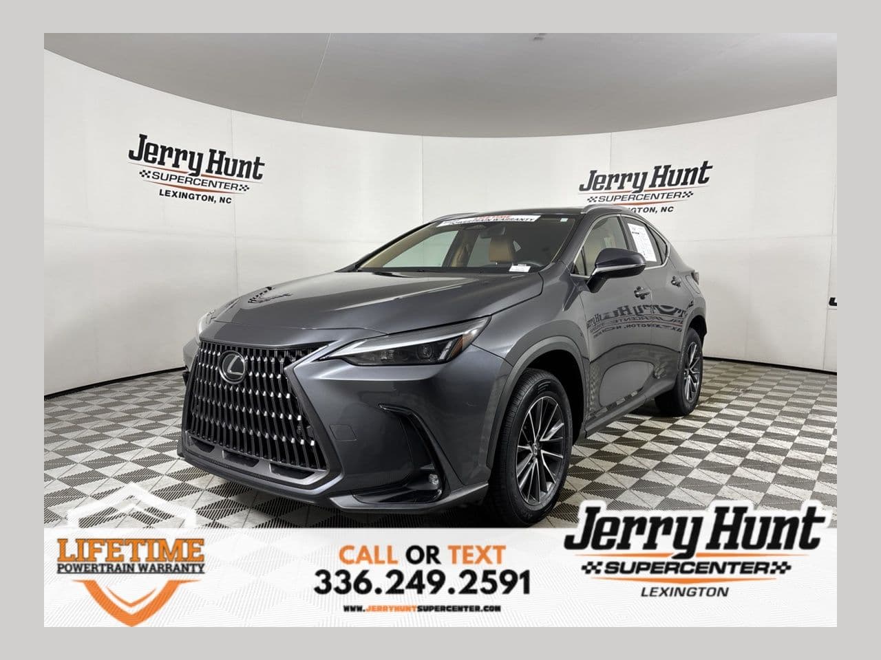 2024 Lexus NX 250 Premium — photo 1 of 36