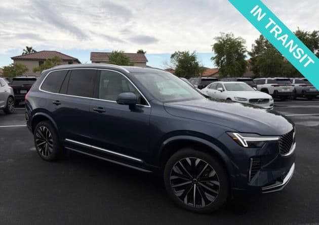 2025 Volvo XC90 Plug-In Hybrid Plus — photo 1 of 4