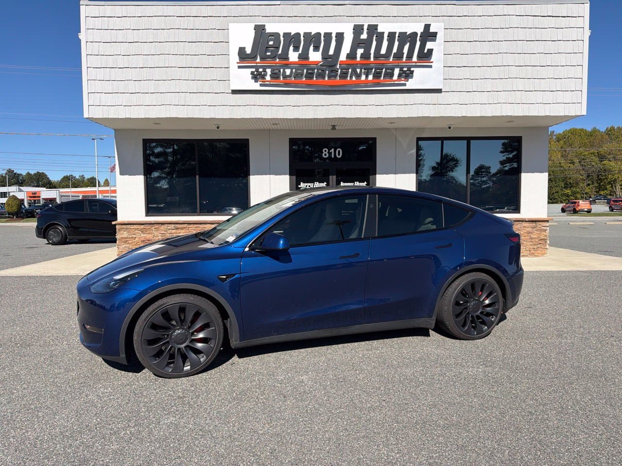 2024 Tesla Model Y Performance — photo 1 of 11