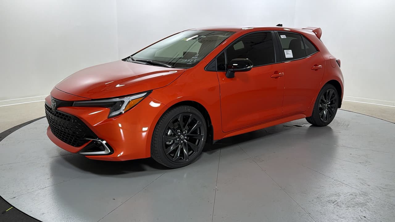 2027 Toyota Corolla Hatchback XSE — photo 1 of 25