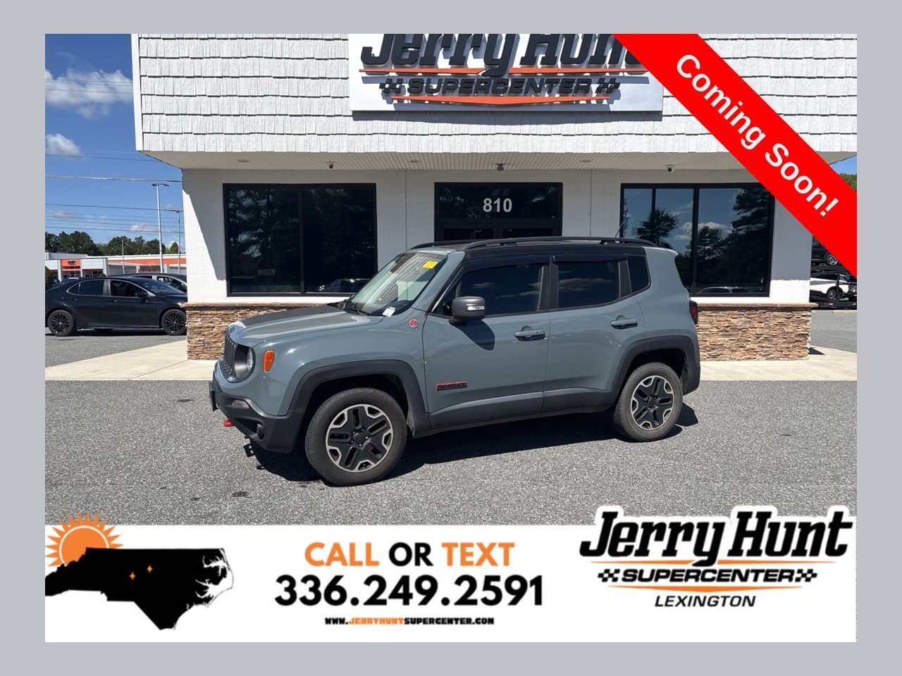 2016 Jeep Renegade Trailhawk — photo 1 of 12