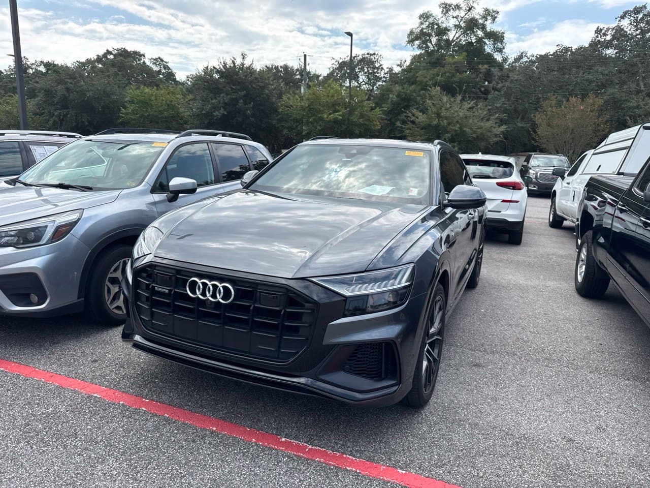 2019 Audi Q8 Prestige — photo 1 of 9