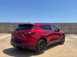 Extra Photo