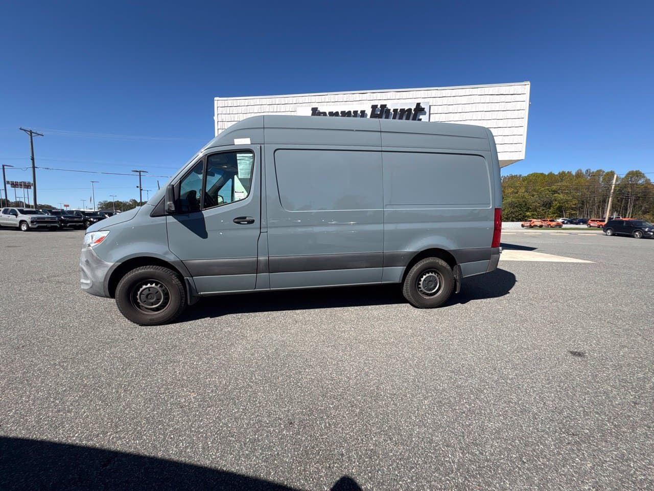 2020 Mercedes-Benz Sprinter Cargo Van Base — photo 1 of 10