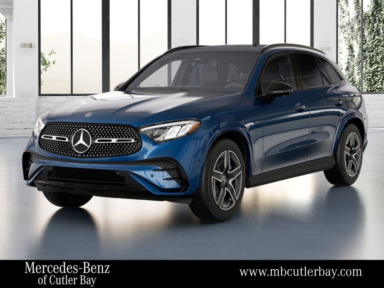 2027 Mercedes-Benz GLC GLC 300 — photo 1 of 42
