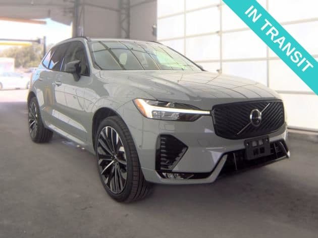 2026 Volvo XC60 B5 Ultra — photo 1 of 3